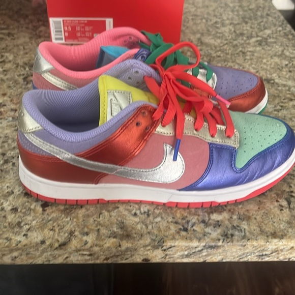 Nike dunk low sunset pulse worn two times like new - Picture 7 of 12
